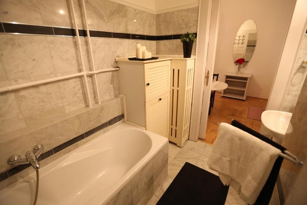 D.Five Classic Luxury Apartment ブダペスト 部屋 写真