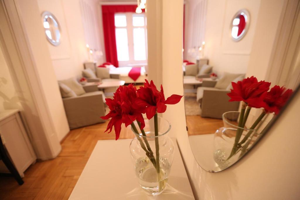 D.Five Classic Luxury Apartment ブダペスト エクステリア 写真